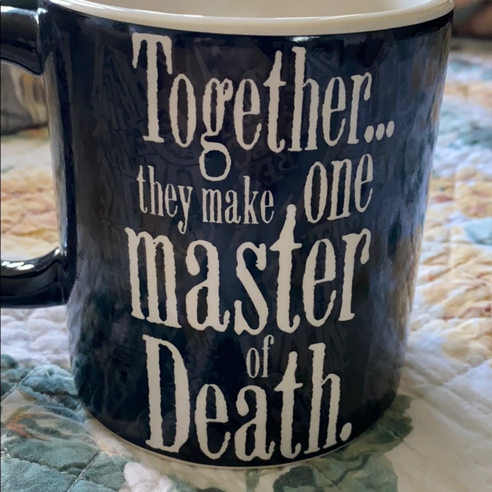 Deathly Hollows spinner cup